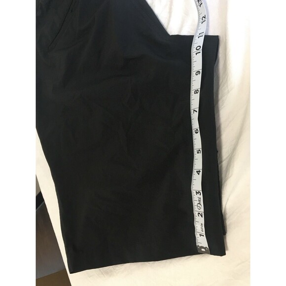 GOLF GODS Men’s Sz 42 Golf Shorts Black Classic Nylon Sportswear Outdoor Active - Picture 10 of 11